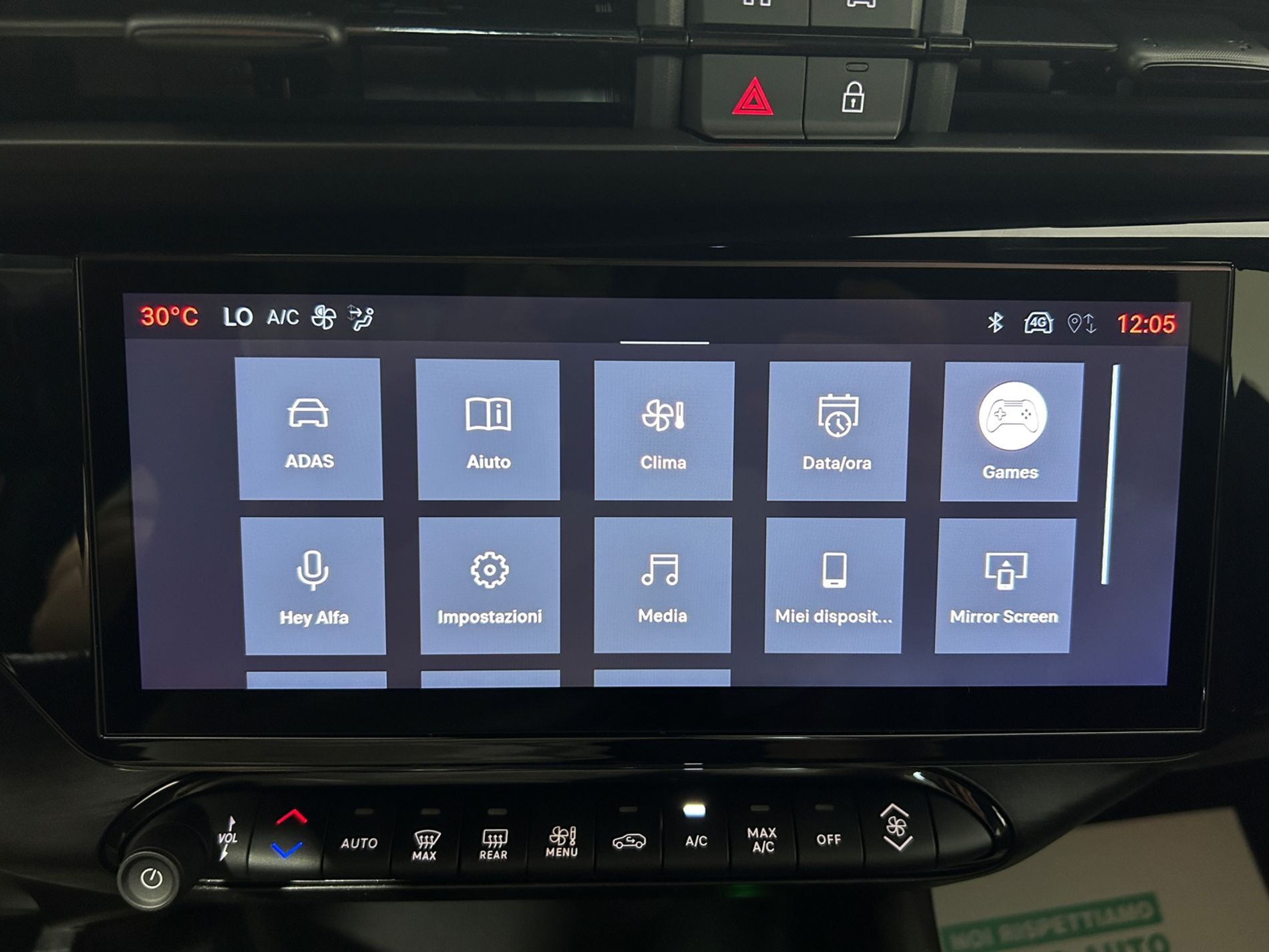 Junior 1.2 ibrida Speciale 145cv - Autoviemme